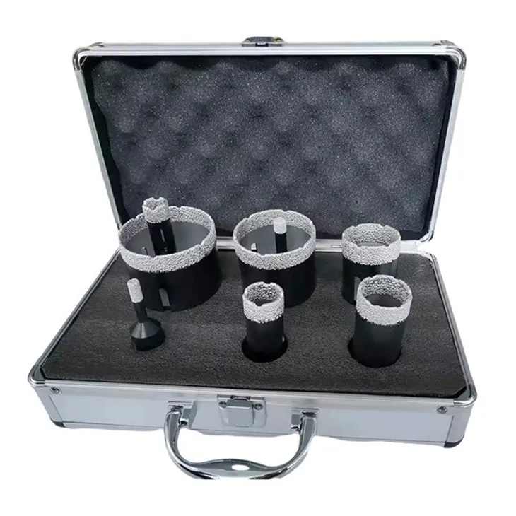 Giotán Druileála Croí Diamond Le Bosca Alúmanam